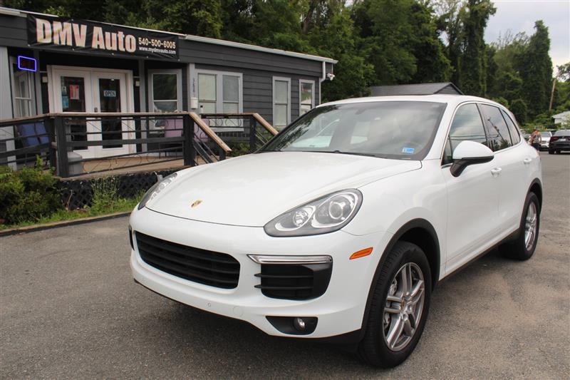 2016 PORSCHE CAYENNE 