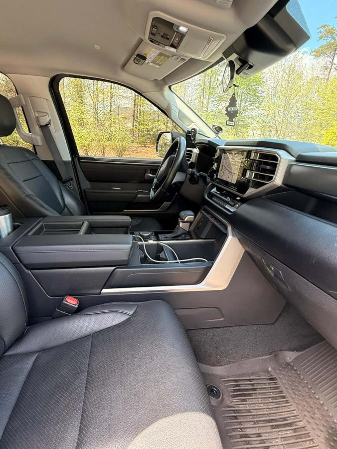 2024 Toyota Tundra SR5 - Photo 12