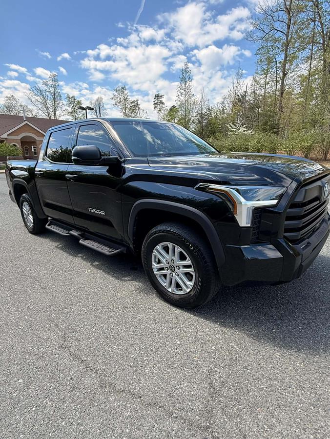 2024 Toyota Tundra SR5 - Photo 3