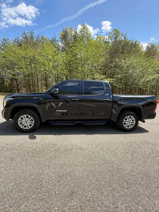 2024 Toyota Tundra SR5 - Photo 7