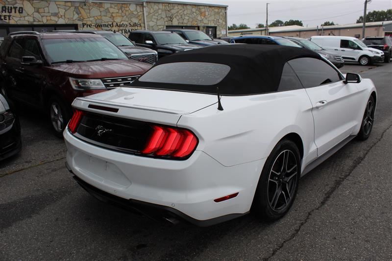 2018 Ford Mustang EcoBoost - Photo 7