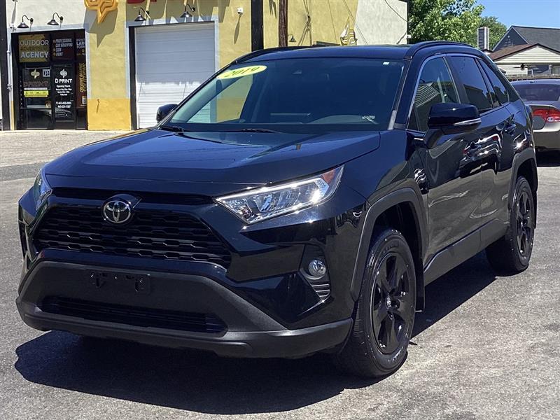 2019 TOYOTA RAV4 XLE