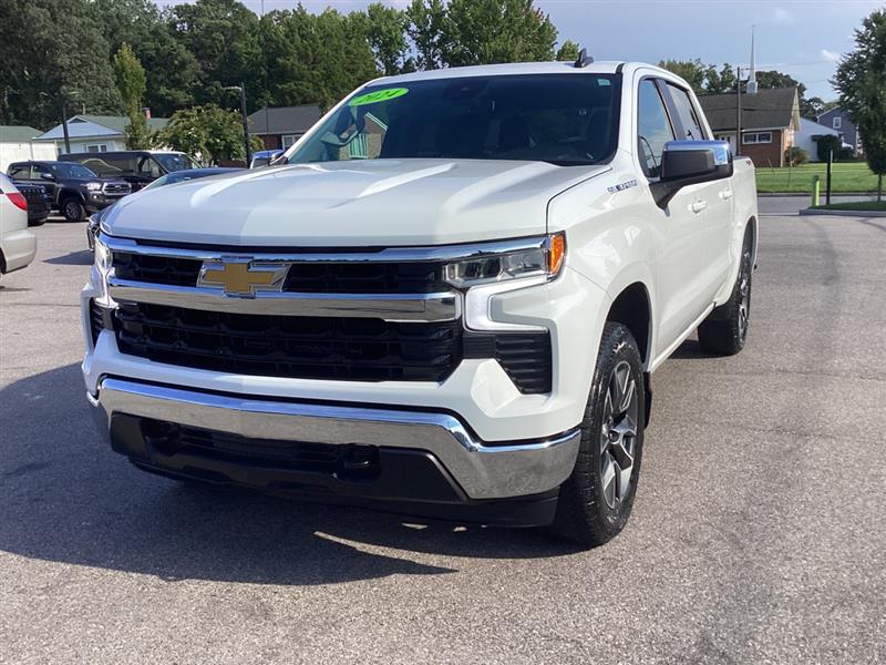 2024 CHEVROLET SILVERADO 1500 LT