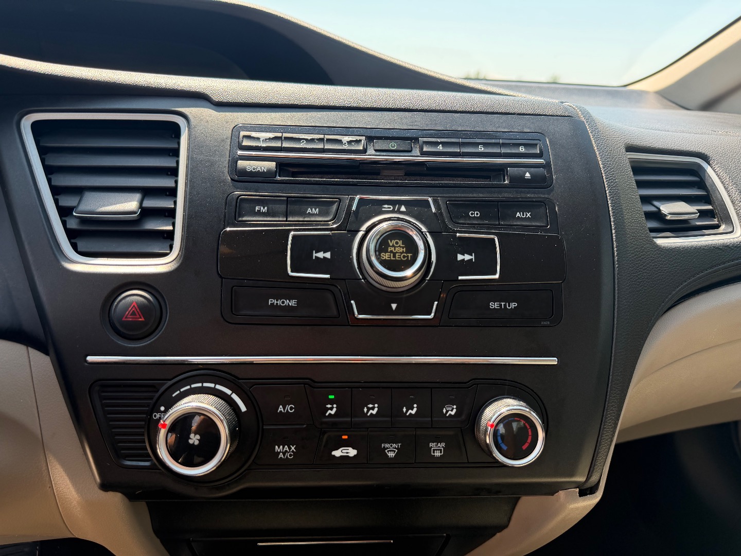 2015 Honda Civic LX - Photo 31