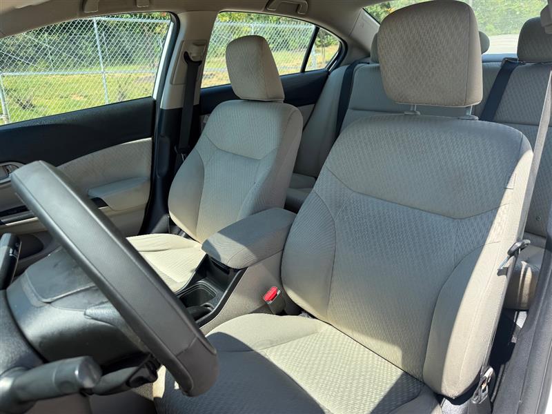 2015 Honda Civic LX - Photo 18