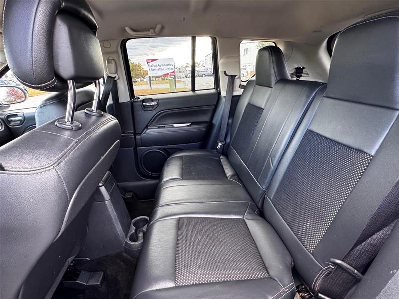 2016 Jeep Compass Latitude - Photo 11