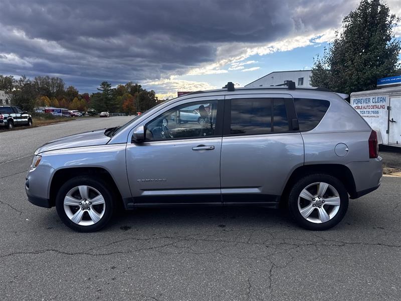2016 Jeep Compass Latitude - Photo 2