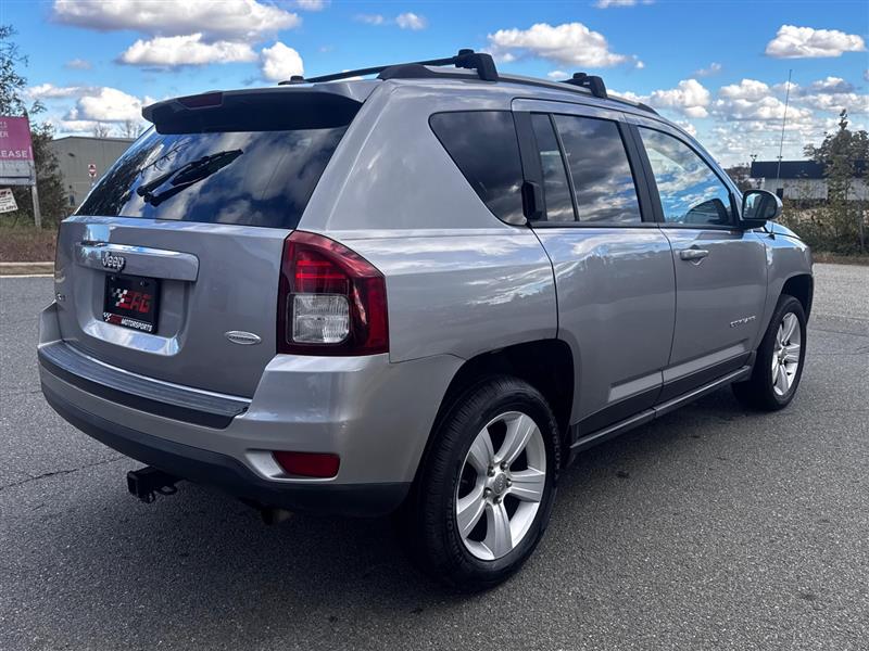 2016 Jeep Compass Latitude - Photo 5