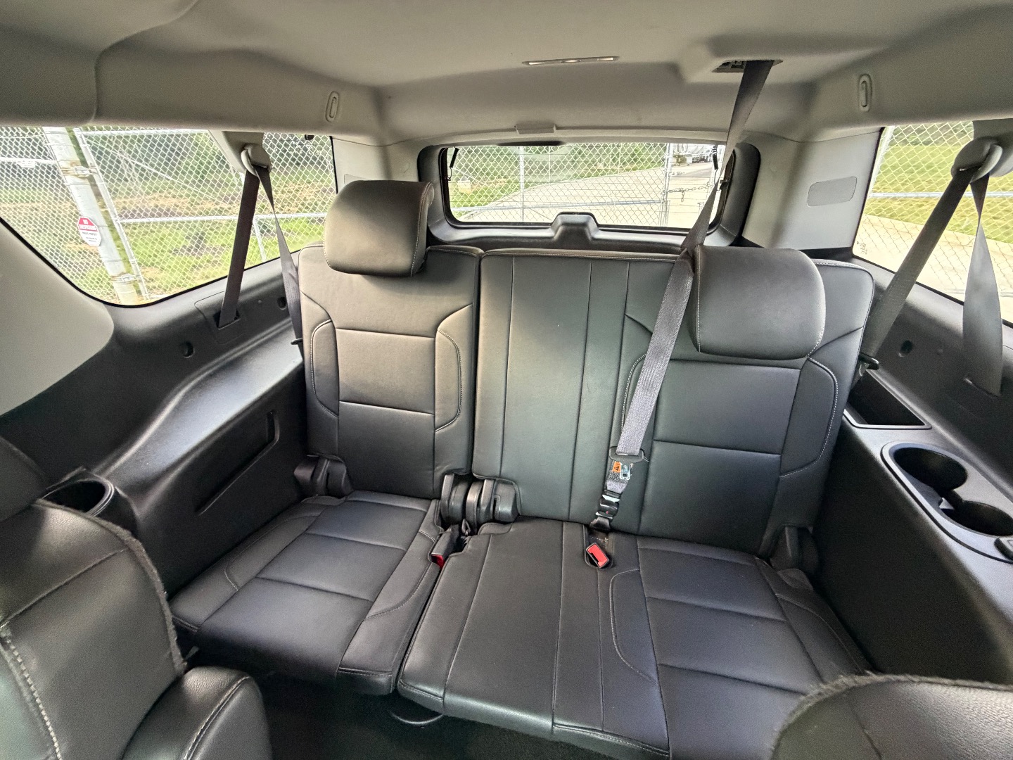 2017 Chevrolet Suburban LT - Photo 37