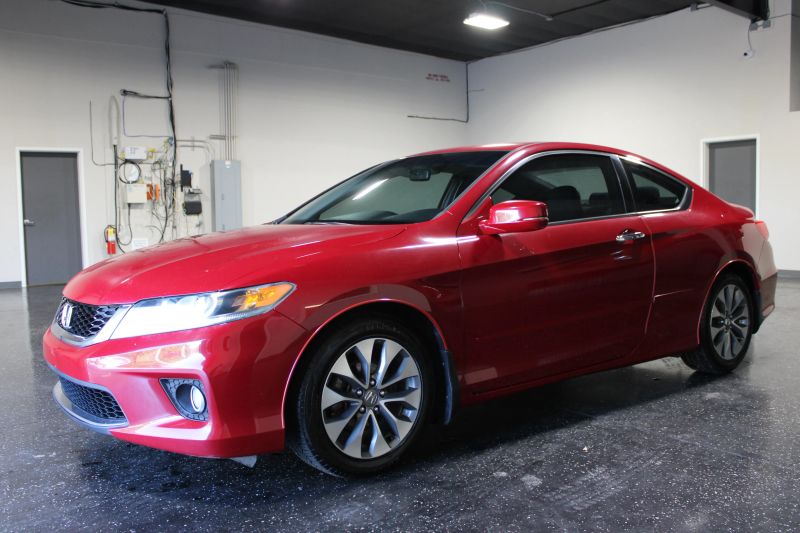 2013 Honda Accord EX Auto's photo