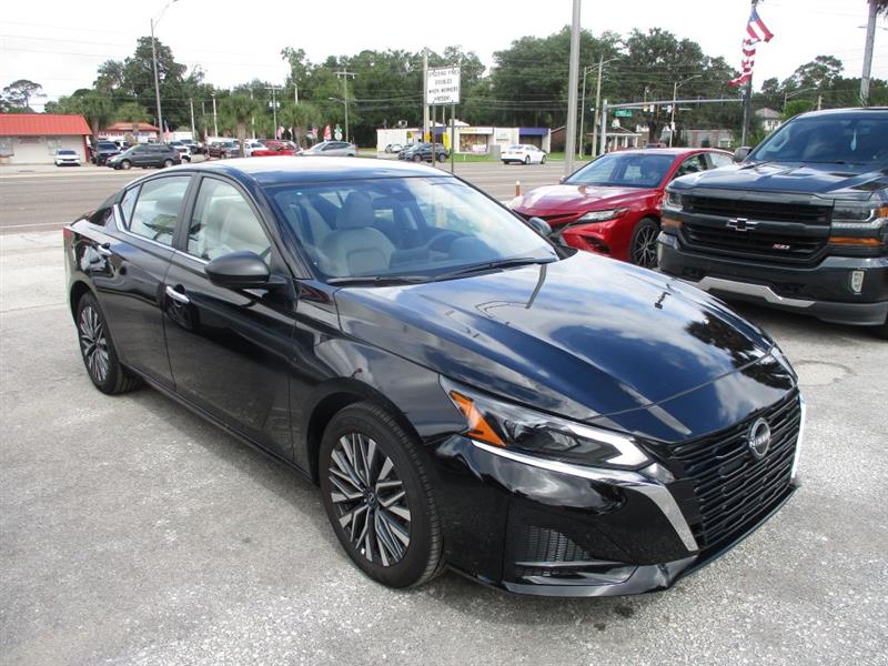 2025 Nissan Altima
