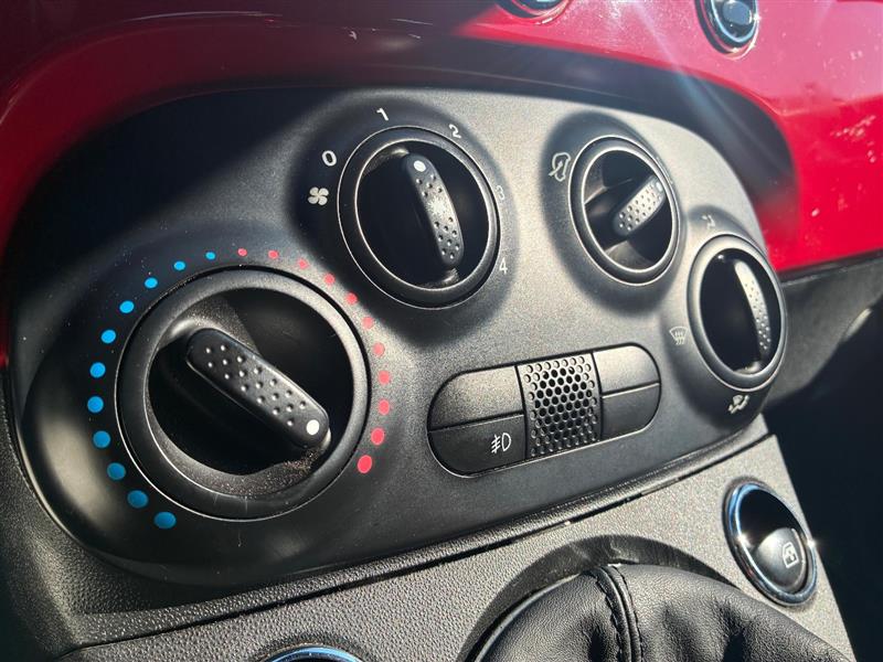 2015 FIAT 500 Abarth - Photo 8