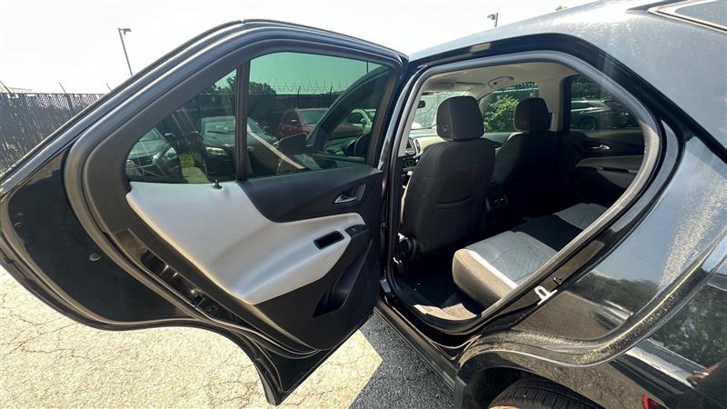2019 Chevrolet Equinox LS - Photo 12