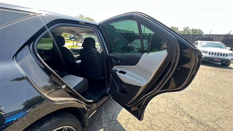 2019 Chevrolet Equinox LS - Photo 15
