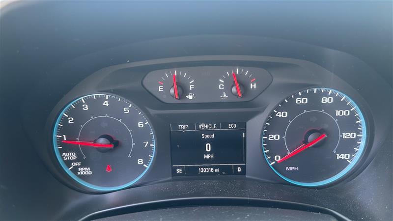 2019 Chevrolet Equinox LS - Photo 23