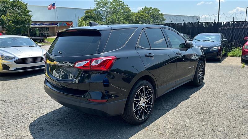 2019 Chevrolet Equinox LS - Photo 5