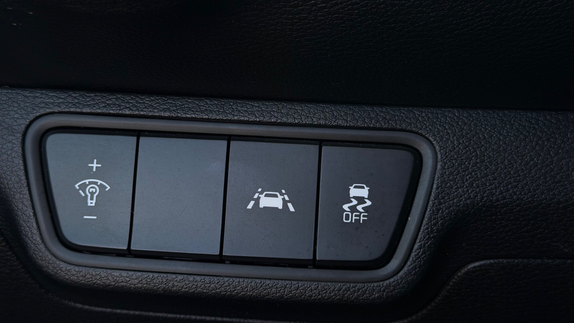 2021 Kia Forte LXS - Photo 49