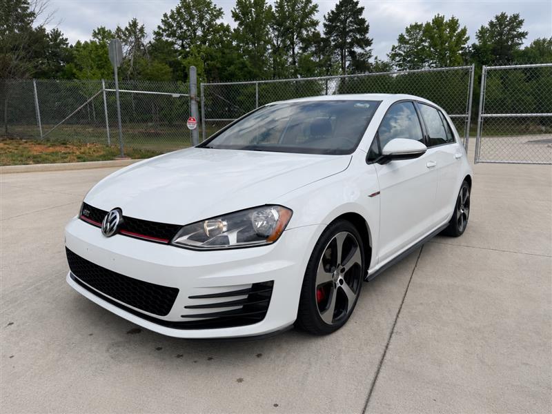 2016 Volkswagen Golf GTI 2.0T SE 4-door DSG PZEV's photo