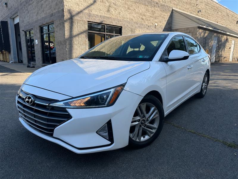 2020 Hyundai Elantra 2.0 Value Edition IVT SULEV's photo