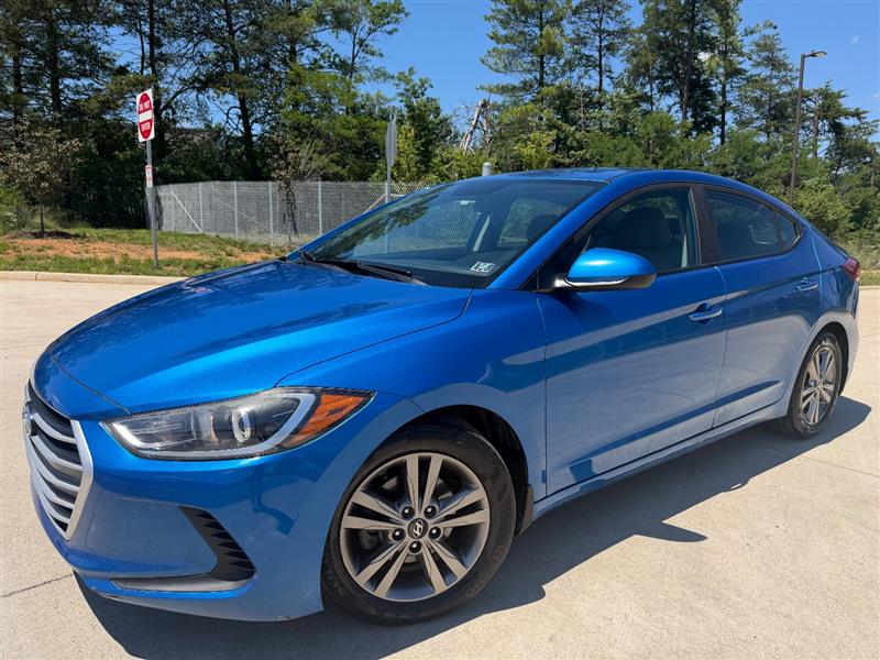 2017 HYUNDAI ELANTRA SE