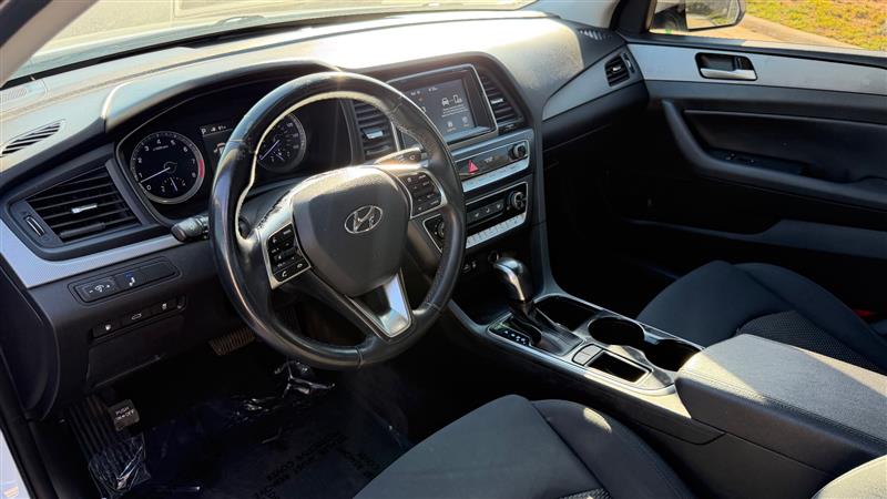 2018 Hyundai Sonata SEL - Photo 12