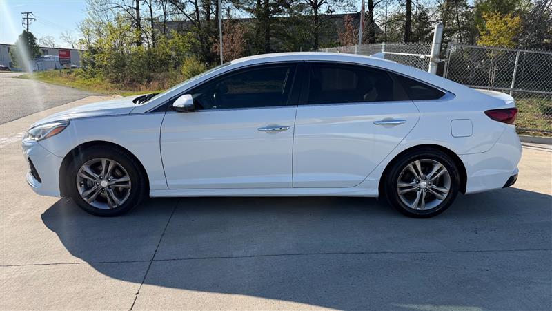 2018 Hyundai Sonata SEL - Photo 2