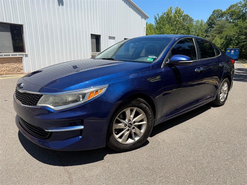 2018 Kia Optima LX AT's photo