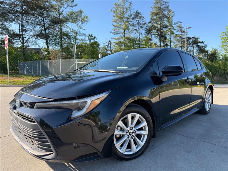 2024 Toyota Corolla LE Hybrid CVT's photo