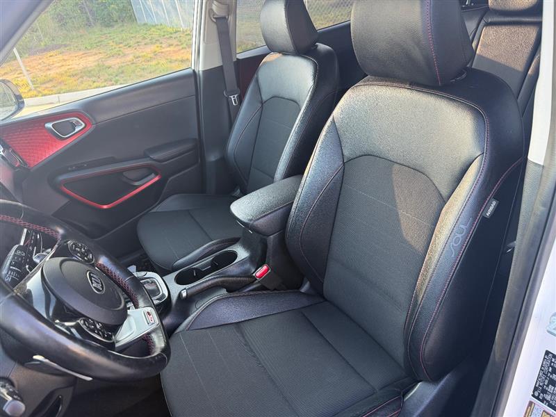 2020 Kia Soul GT-Line Turbo - Photo 16