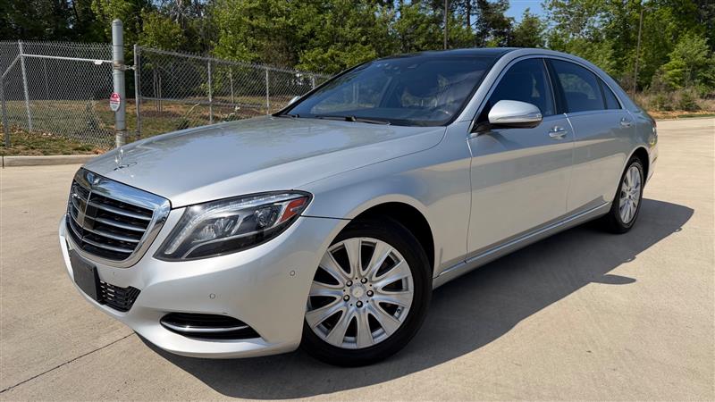 2015 Mercedes-Benz S-Class S550 4MATIC's photo