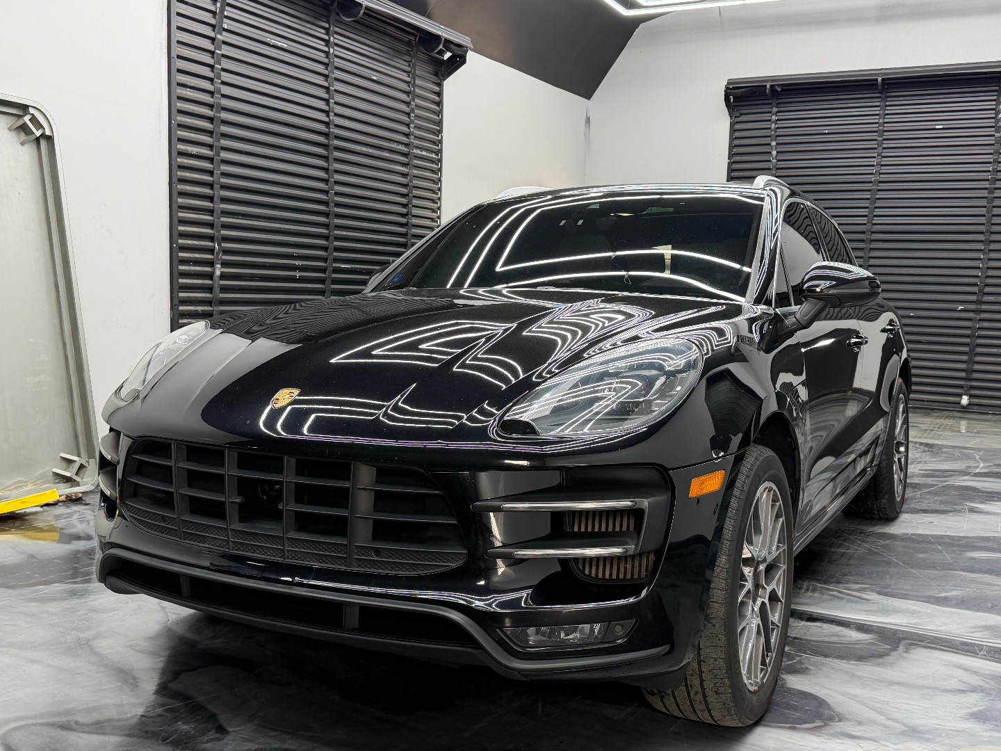 2017 Porsche Macan