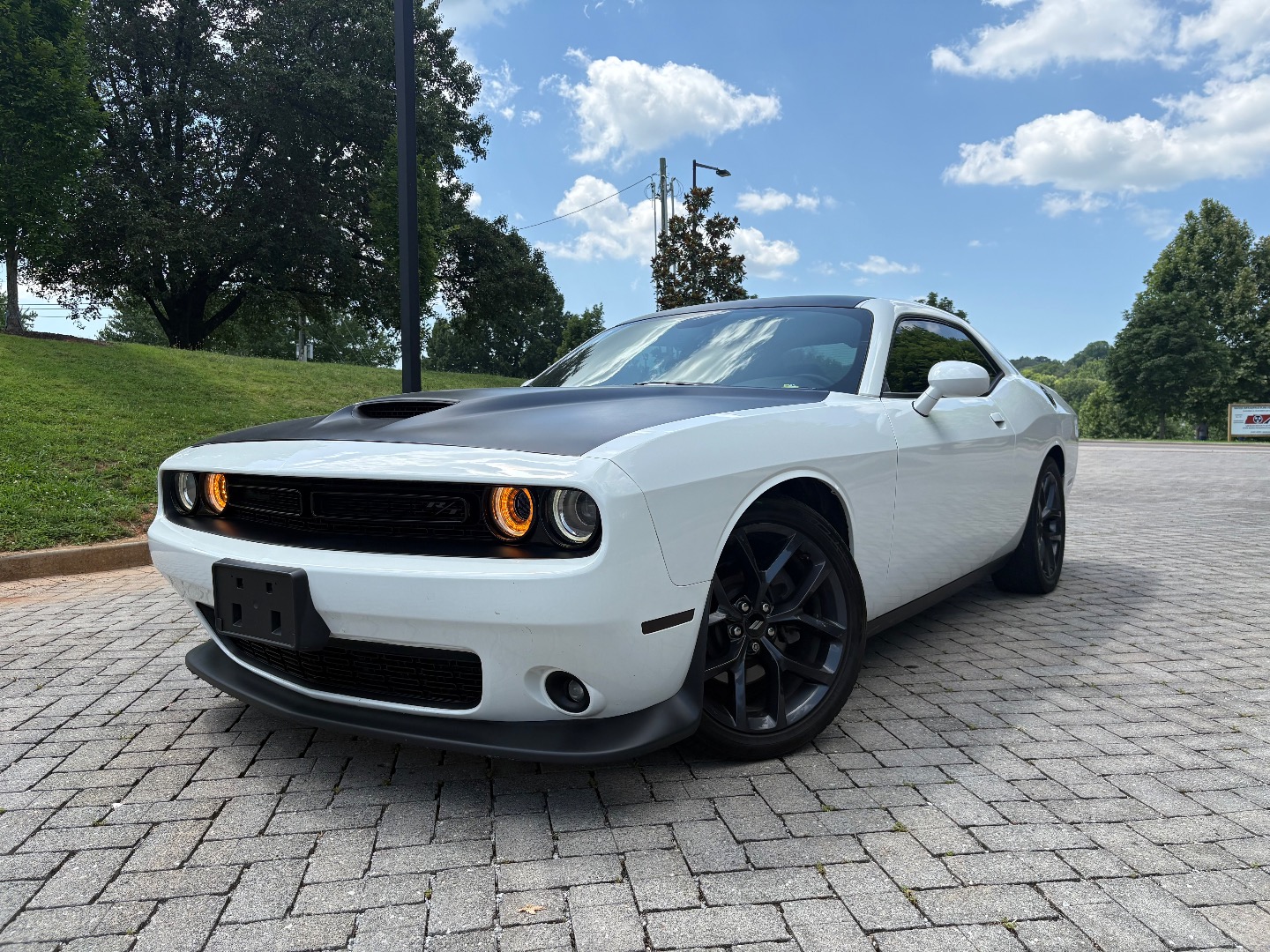 2019 Dodge Challenger R/T's photo