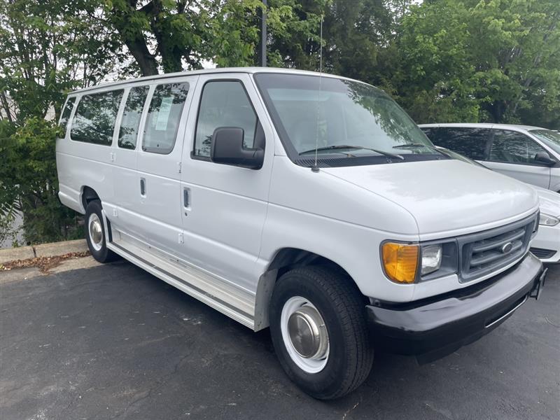 2003 FORD ECONOLINE WAGON XL/XLT