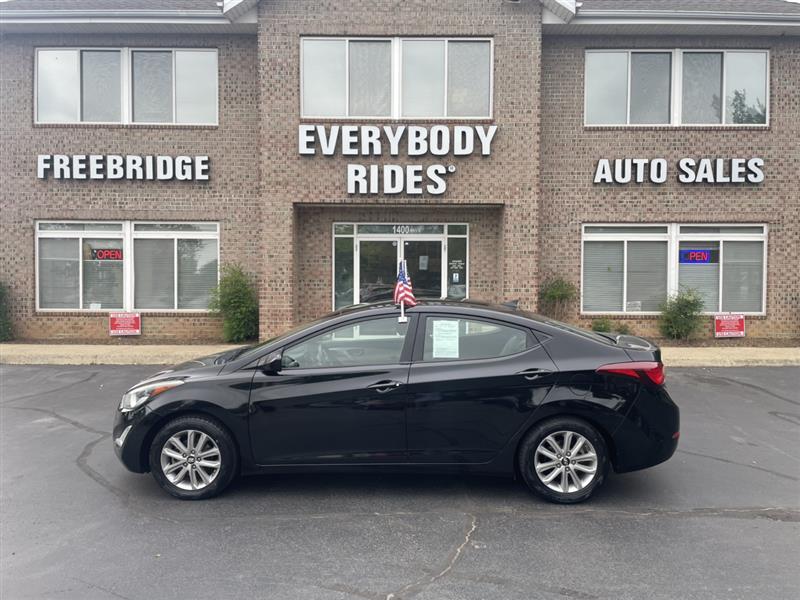 2014 HYUNDAI ELANTRA SE