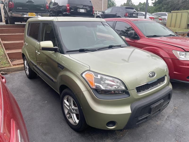 2011 KIA SOUL +