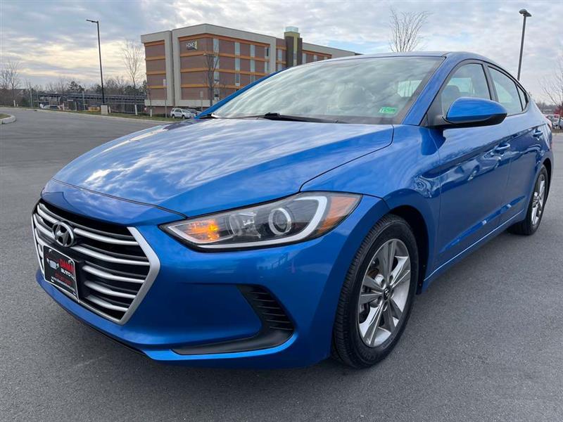 2017 HYUNDAI ELANTRA SE