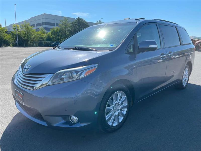 2016 TOYOTA SIENNA LIMITED PREMIUM