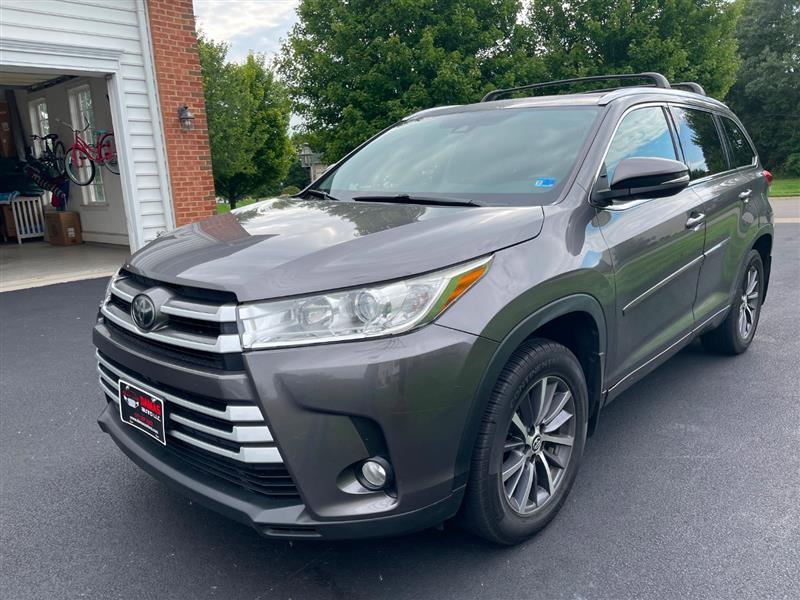 2017 TOYOTA HIGHLANDER XLE AWD