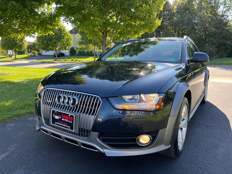 Gray 2013 Audi Allroad Wagon All-Wheel Drive Automatic