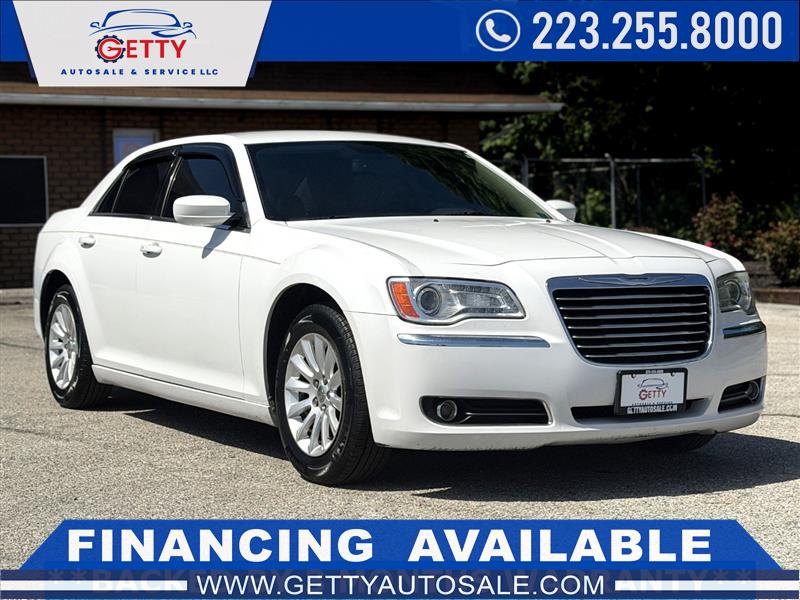 2013 Chrysler 300 -'s photo