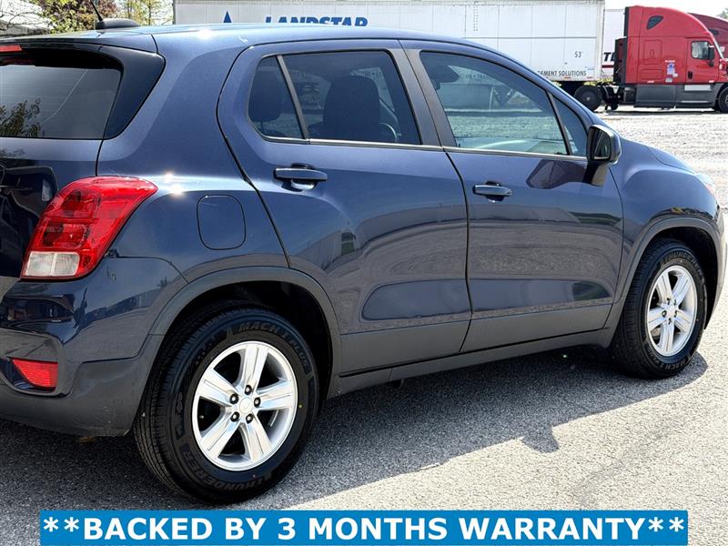 2019 Chevrolet Trax LS - Photo 10