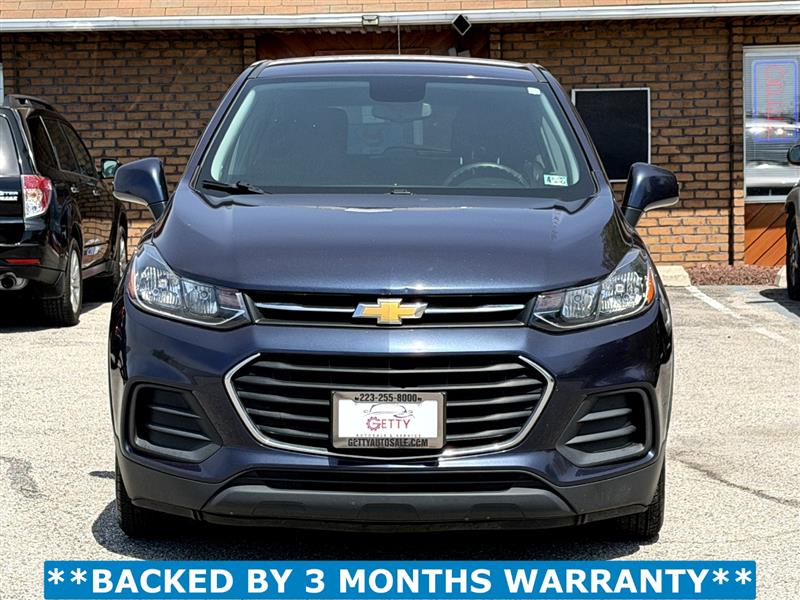 2019 Chevrolet Trax LS - Photo 2