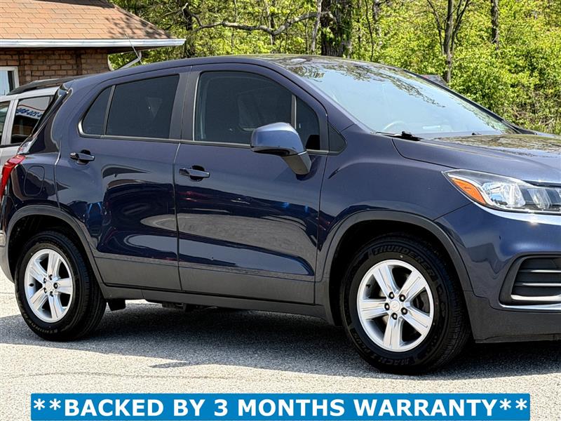 2019 Chevrolet Trax LS - Photo 4