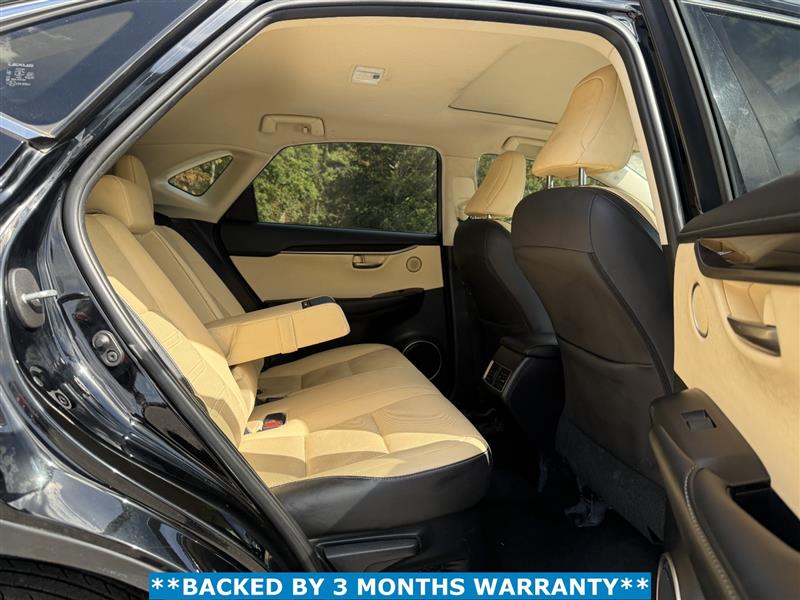 2015 Lexus NX 300h - Photo 17
