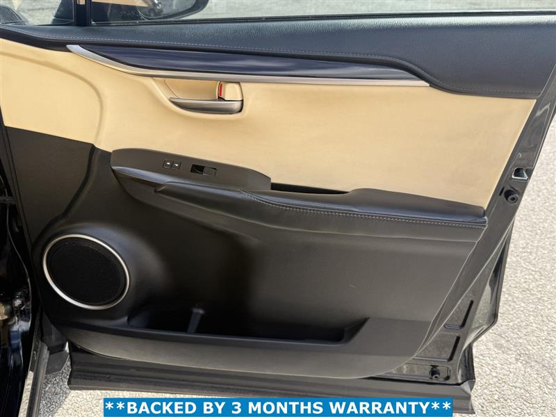 2015 Lexus NX 300h - Photo 18