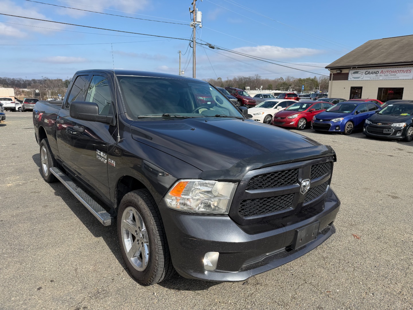 2018 RAM 1500 Express 4x4 Quad Cab 6'4's photo