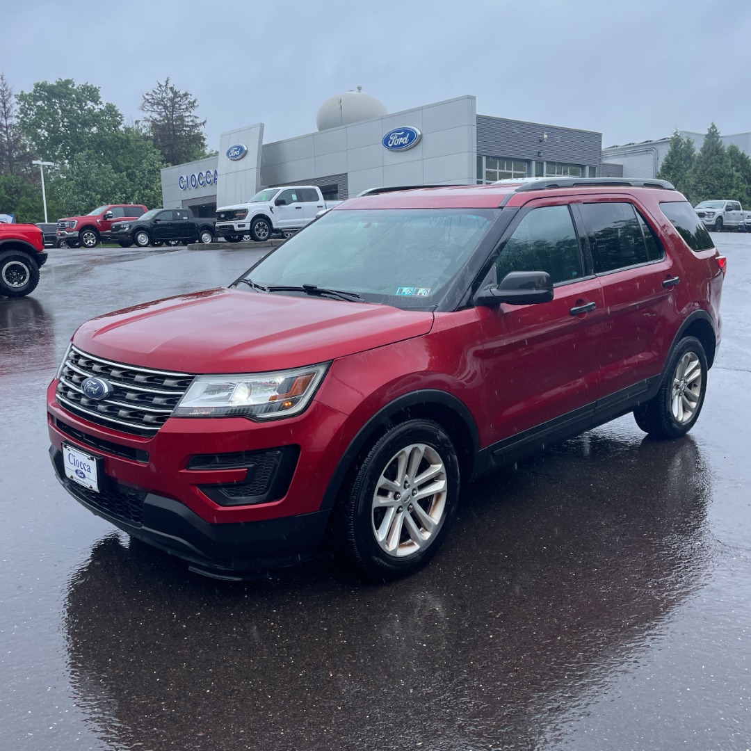 2016 Ford Explorer Base 4WD's photo