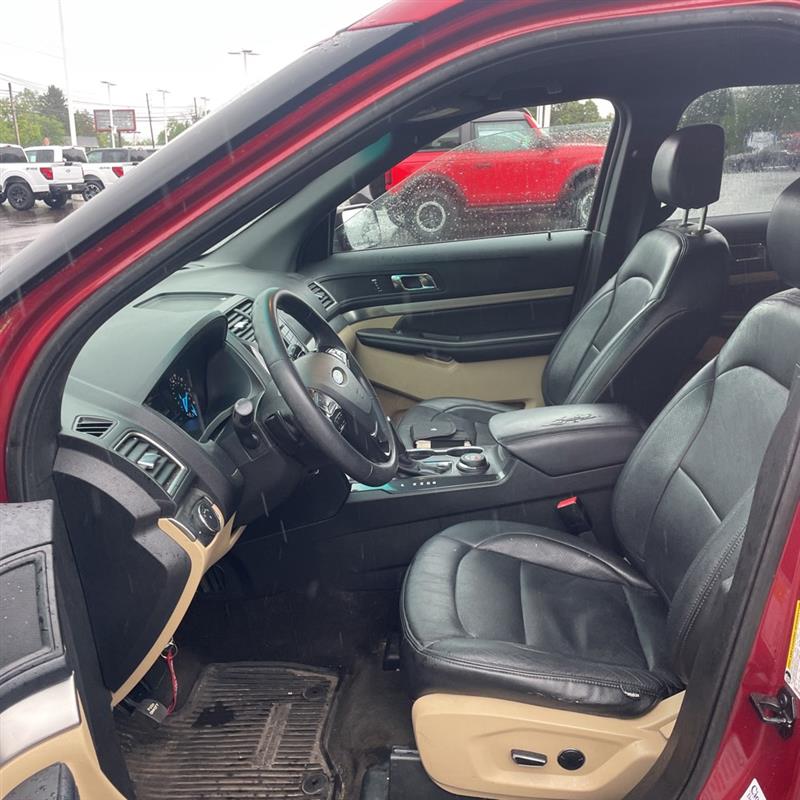 2016 Ford Explorer Base - Photo 17