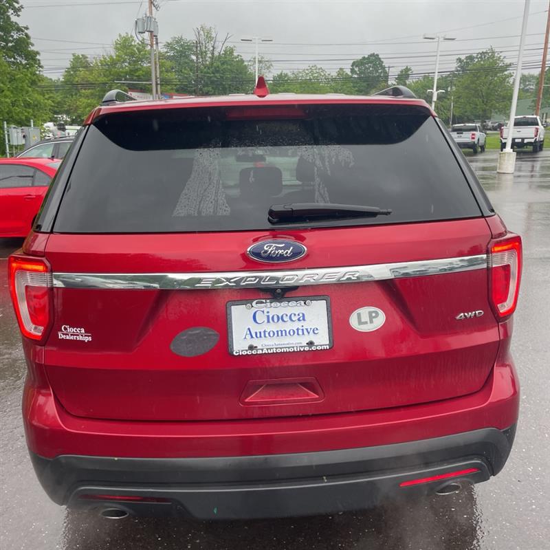 2016 Ford Explorer Base - Photo 6