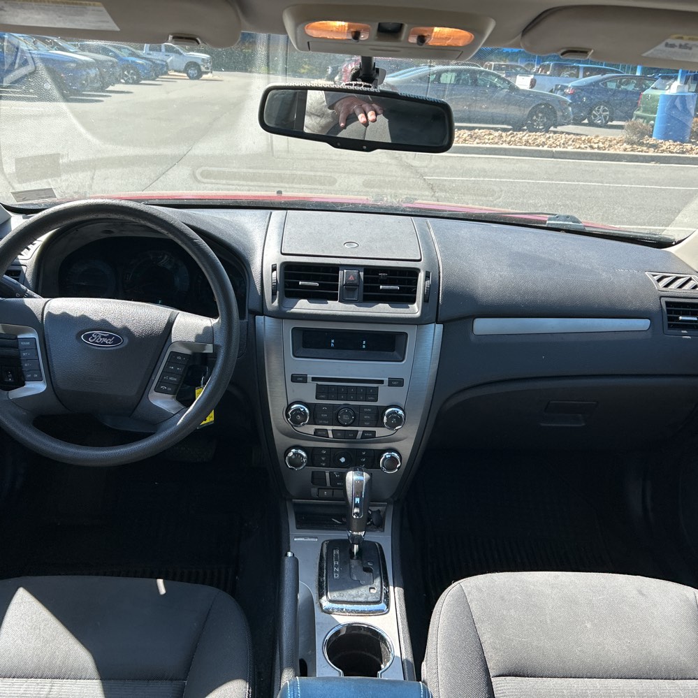 2010 Ford Fusion SE - Photo 12
